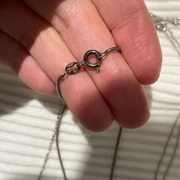 3 heart necklaces and one extra chain - Picture 5 of 5